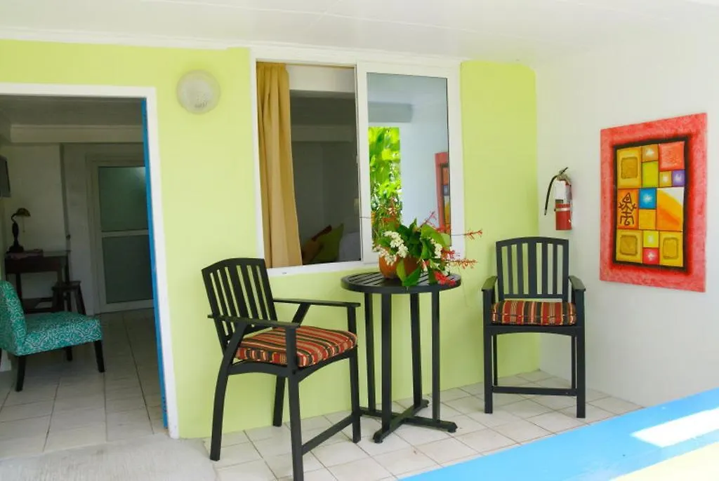 Castle Comfort Lodge Roseau